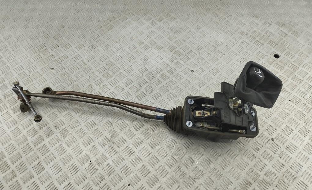 кулиса Audi A4 B7 2006, 2.0 л., TFSI, бензин, МКПП, чёрный, универсал, 8E0711290