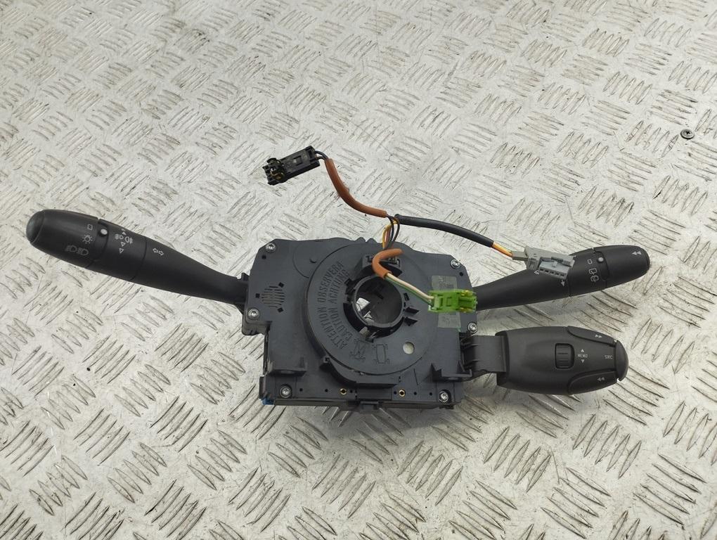 переключатель подрулевой Citroen C5 2005, 2.0 л., дизель, АКПП, серый, хетчбэк 5 дв., 96611304
