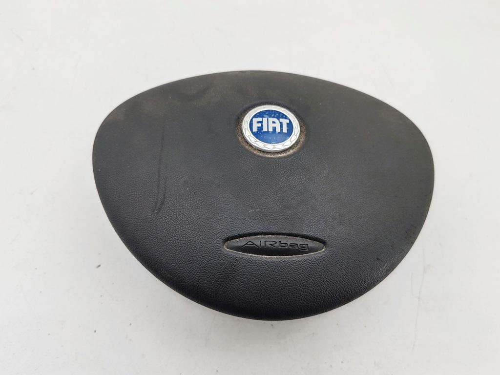 подушка безопасности водителя Fiat Doblo 2002, 1.9 л., дизель, МКПП, синий, фургон, 7353264240E