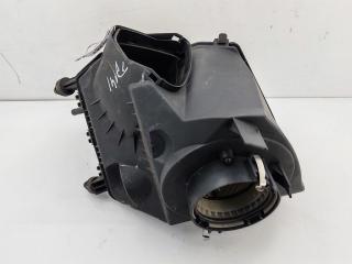 корпус воздушного фильтра Audi A6 C6 2006, 3.0 л., дизель, АКПП, серый, седан, 59133835E