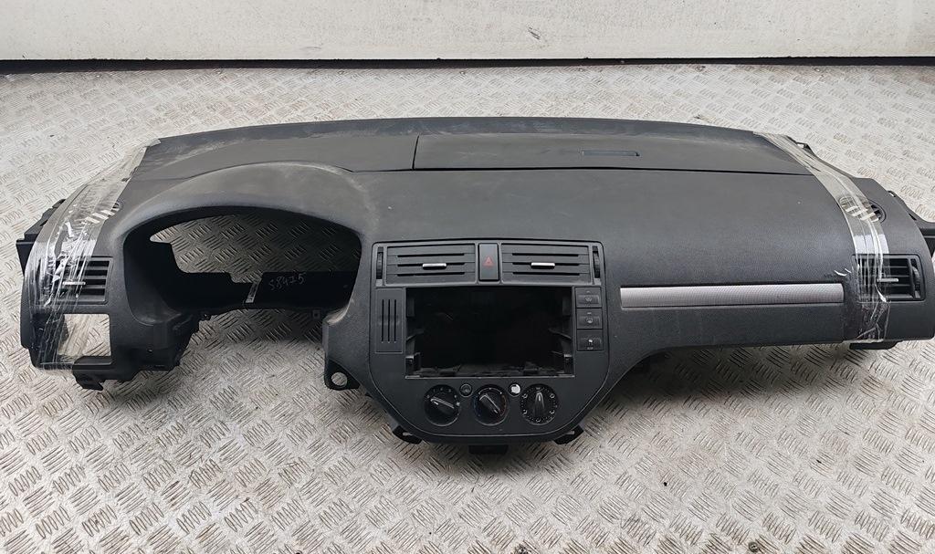 панель передняя салона (торпедо) Ford C-Max 2004, 1.8 л., бензин, МКПП, чёрный, минивэн, 3M5XR04305