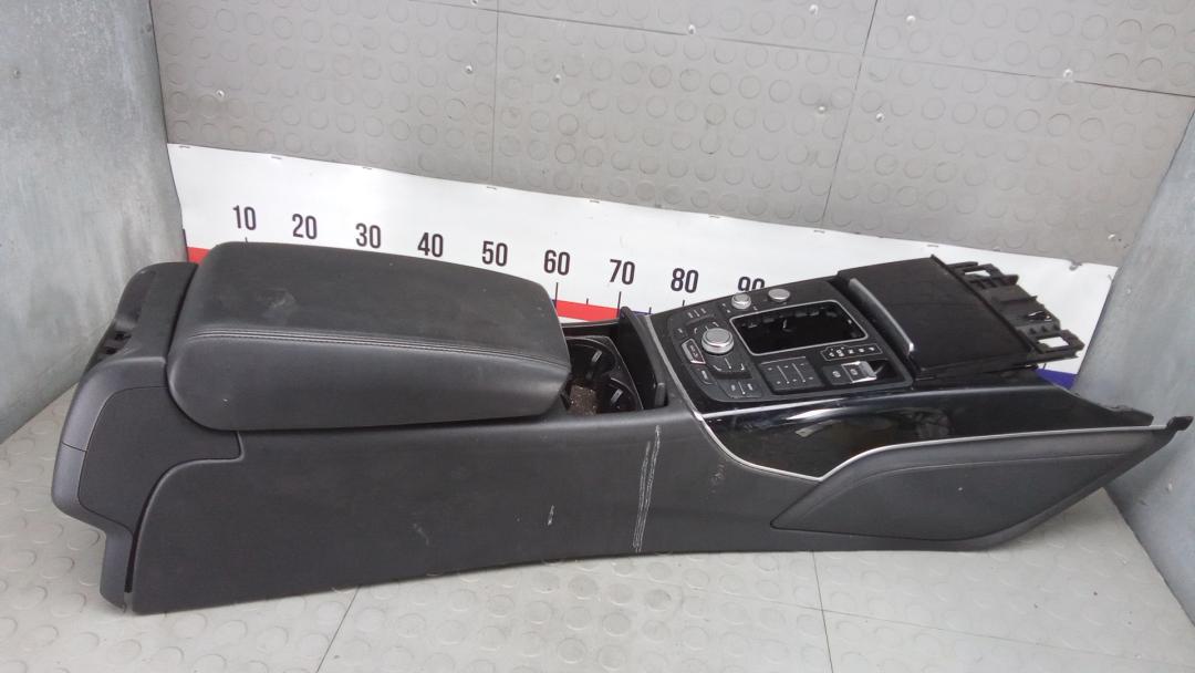 подлокотник Audi A6 2014, 3.0 л., D TDI, дизель, АКПП, седан