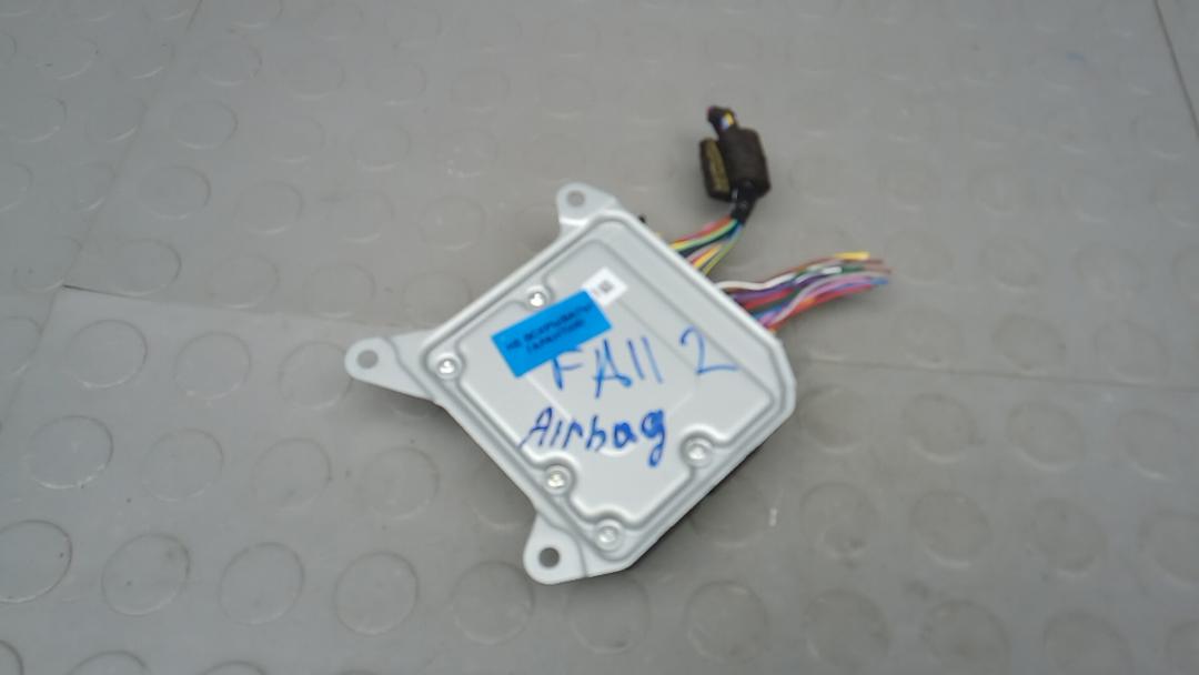 блок AirBag Mitsubishi Outlander 2021, 2.4 л., бензин, АКПП, внедорожник 5 дв., 8635A305