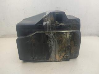 Кожух аккумулятора (короб АКБ) BMW 3 E36 1995, 1.6 л., бензин, МКПП, красный, хетчбэк 3 дв., 8361677