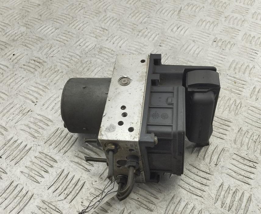 блок ABS BMW 5 E39 1999, 2.8 л., бензин, АКПП, серый, универсал, 0265900001, 6750383