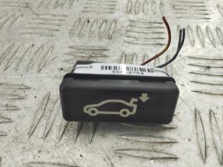кнопка открытия багажника BMW 7 E65/E66 2004, 3.0 л., дизель, АКПП, чёрный, седан, 8375580