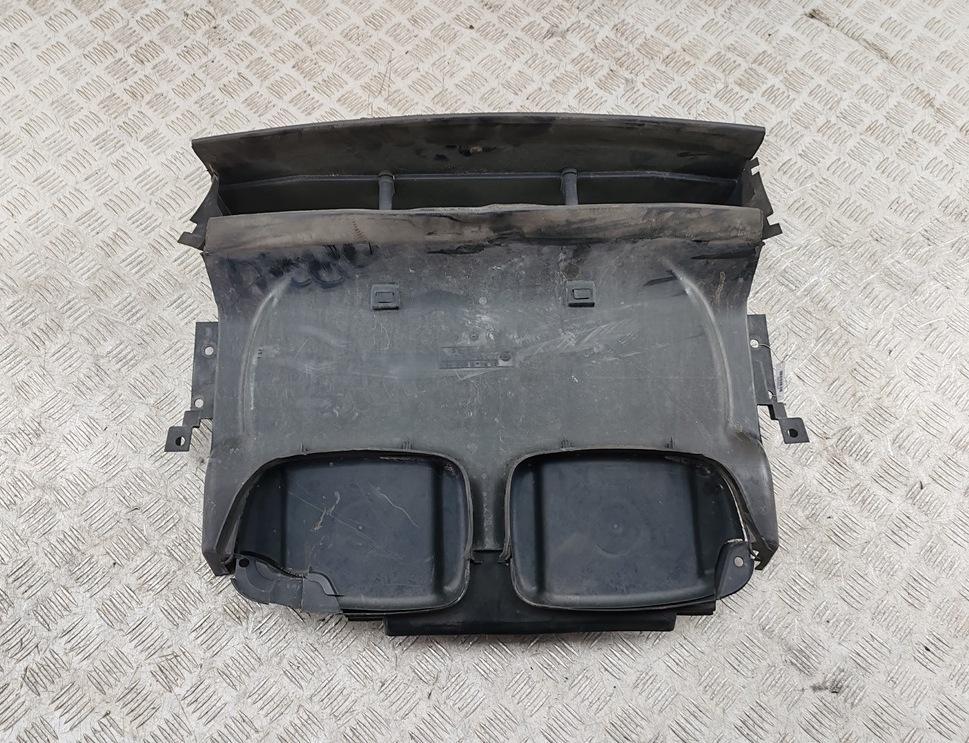 воздуховод BMW 3 E46 2000, 1.9 л., бензин, МКПП, серый, универсал, 8202831