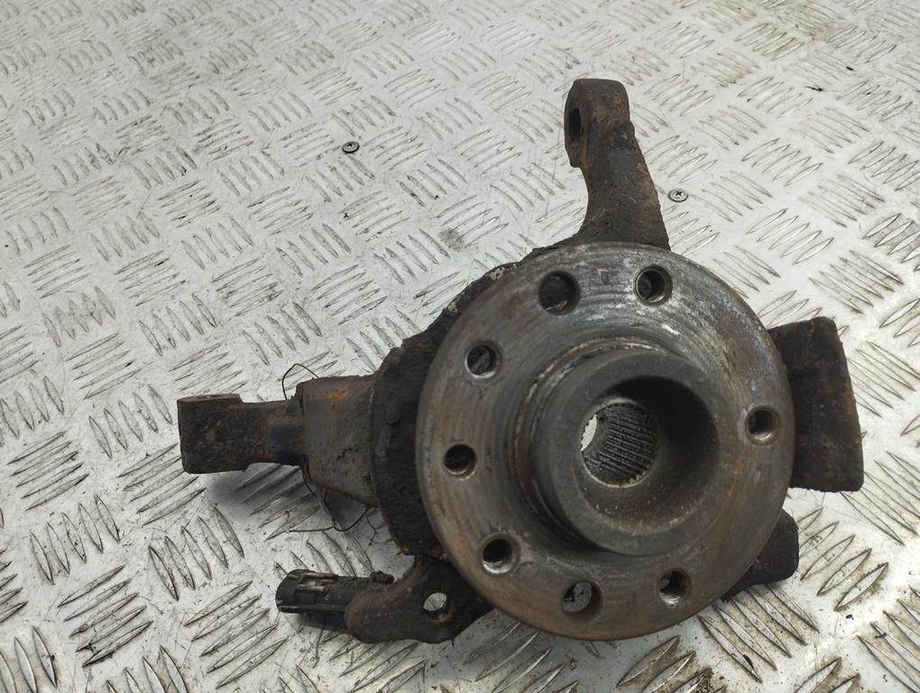 ступица передняя левая Opel Zafira A 2002, 2.2 л., дизель, МКПП, чёрный, минивэн