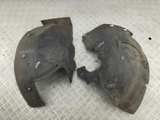Подкрылок передний правый Renault Megane II 2006, 1.6 л., бензин, универсал, 8200073429, 8200365690