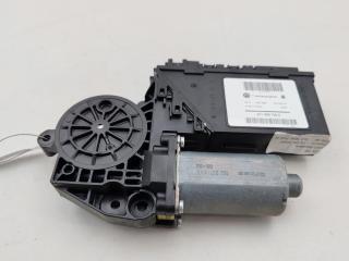 моторчик стеклоподъемника передний правый Volkswagen Touareg 2006, 3.0 л., дизель, АКПП, серый, внедорожник 5 дв., 3D1959792E