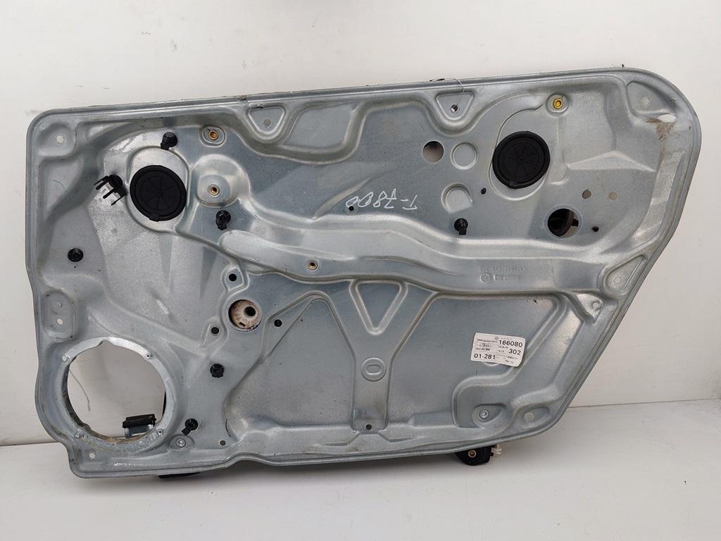 стеклоподъемник электрический передний правый Volkswagen Passat B5+ (GP) 2003, 1.9 л., дизель, МКПП, серый, универсал, 3B4837756D