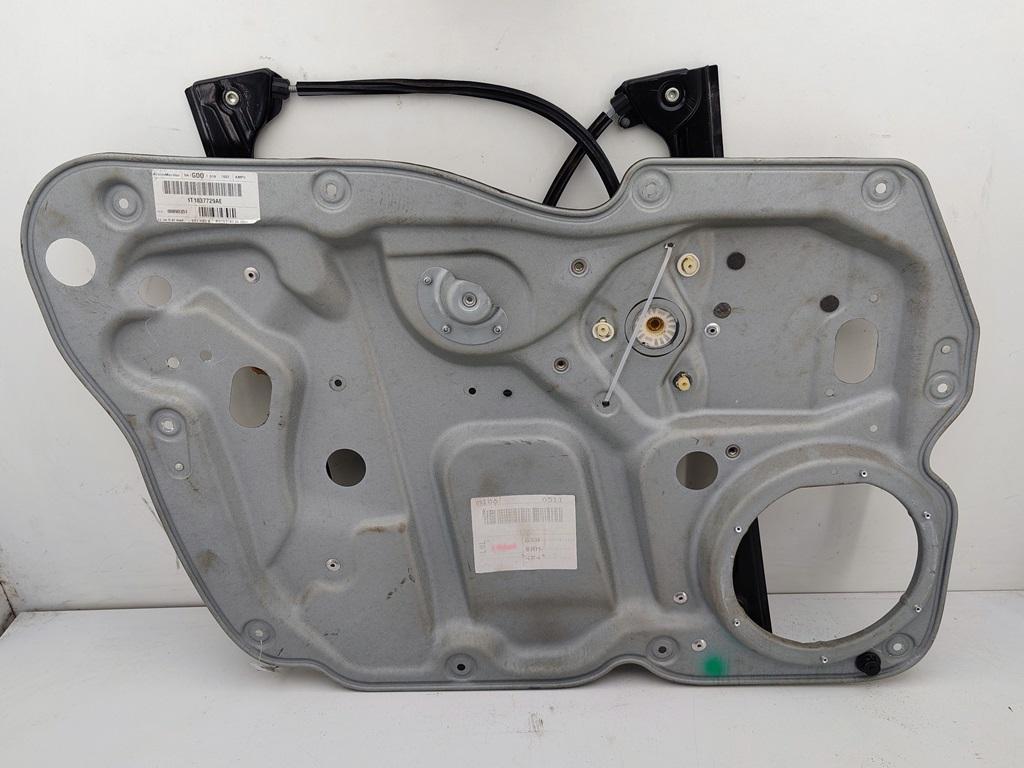 стеклоподъемник электрический передний левый Volkswagen Touran 2004, 1.9 л., дизель, МКПП, синий, минивэн, 1T1837729AE