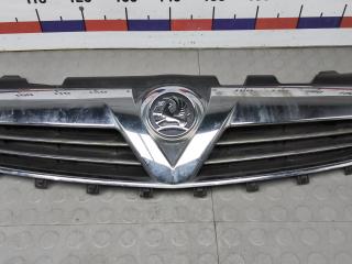 решетка радиатора Opel Zafira 2010, 1.9 л., дизель, АКПП, минивэн