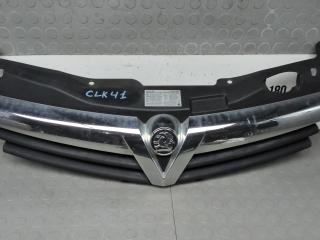 решетка радиатора Opel Astra 2009, 1.6 л., бензин, МКПП, хетчбэк 5 дв.
