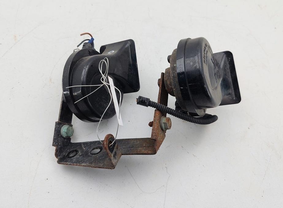 сигнал (клаксон) Volkswagen Sharan 2001, 1.9 л., дизель, МКПП, серый, минивэн, 3B0951221.3B0951223