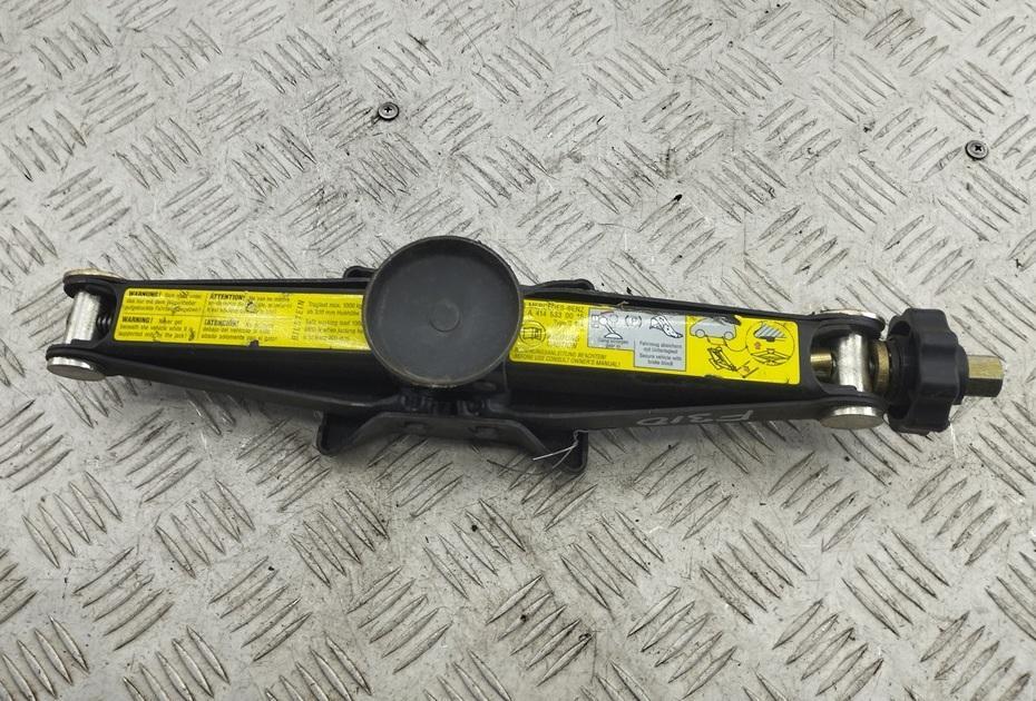 домкрат Mercedes-Benz Vaneo W414 2004, 1.9 л., бензин, АКПП, серый, минивэн, 4145830015