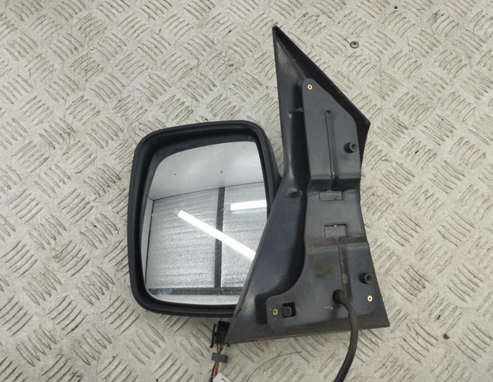 зеркало левое Mercedes-Benz Vito 2001, 2.2 л., дизель, МКПП, чёрный, микроавтобус