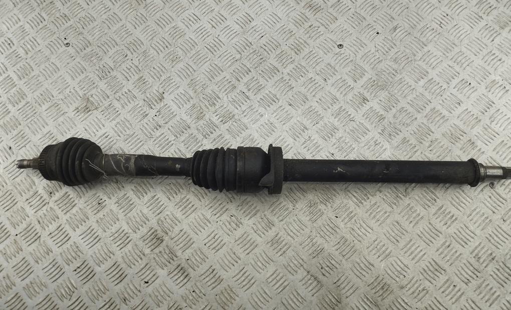 полуось передняя правая (приводной вал, ШРУС) Mercedes-Benz A W168 2002, 1.7 л., дизель, МКПП, серый, хетчбэк 5 дв.