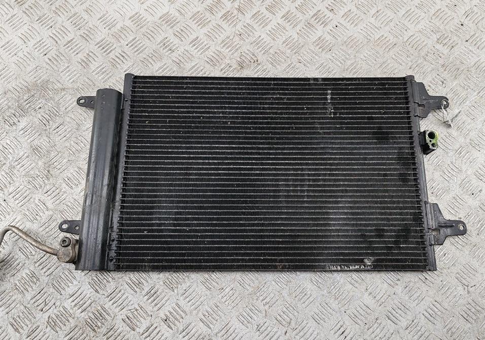 радиатор кондиционера Volkswagen Sharan 2003, 1.9 л., дизель, МКПП, серый, минивэн