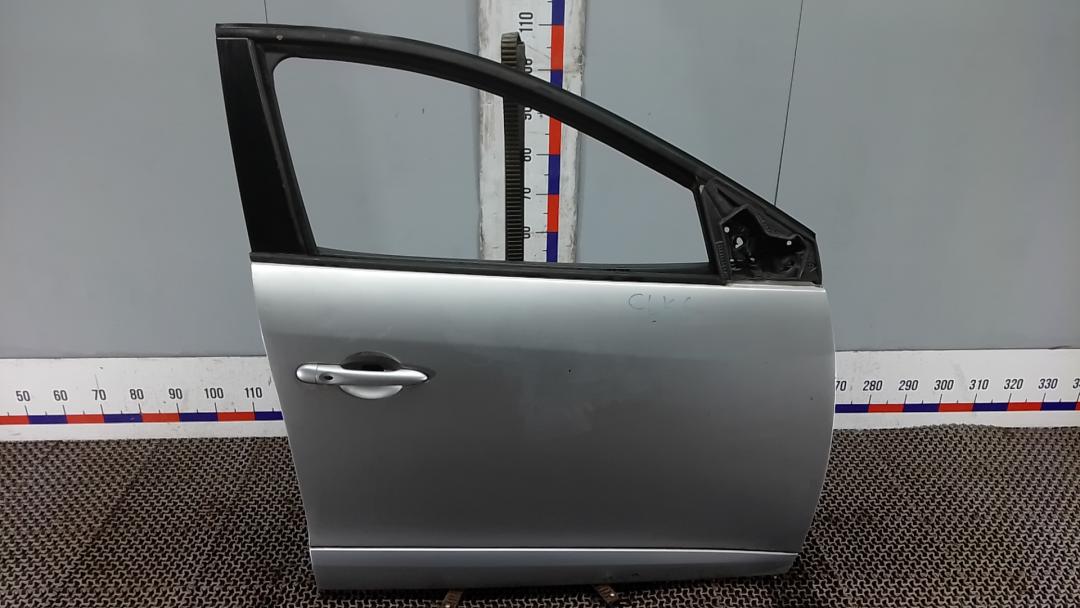 дверь передняя правая Renault Megane 2014, 1.5 л., дизель, МКПП, хетчбэк 5 дв.