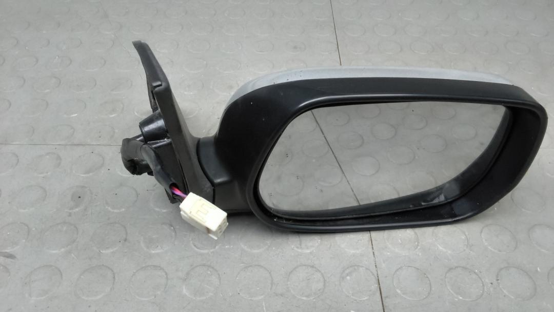 зеркало правое Toyota RAV4 2004, 2.0 л., бензин, МКПП, внедорожник 5 дв., 5PIN