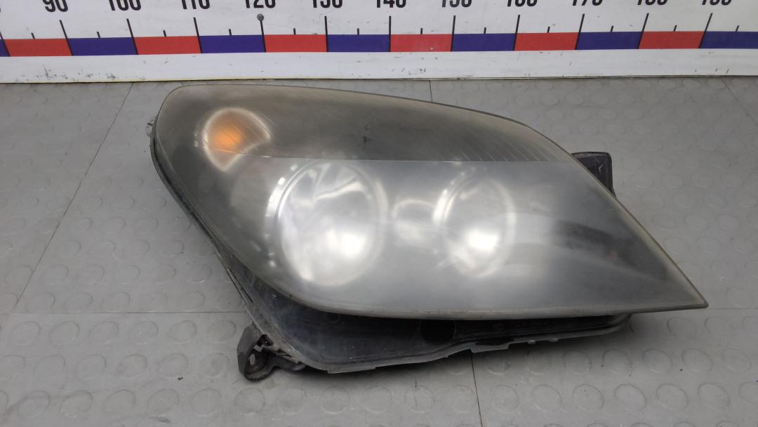 фара правая Opel Astra 2006, 1.4 л., бензин, МКПП, хетчбэк 5 дв.
