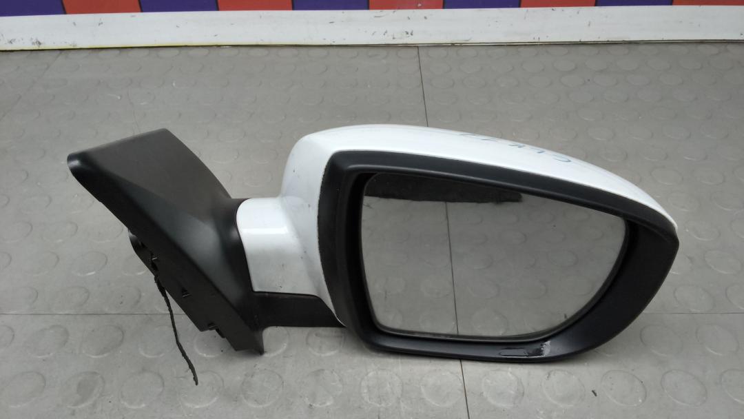 зеркало правое Hyundai ix35 2010, 2.0 л., дизель, МКПП, внедорожник 5 дв., 8PIN