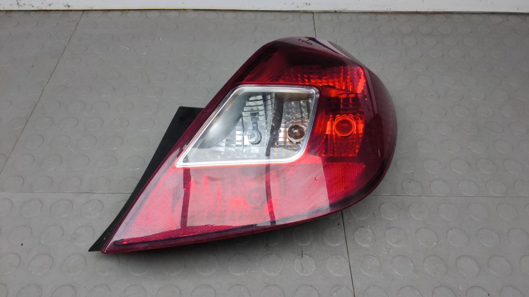 фонарь задний правый Opel Corsa 2014, 1.3 л., дизель, МКПП, хетчбэк 5 дв.