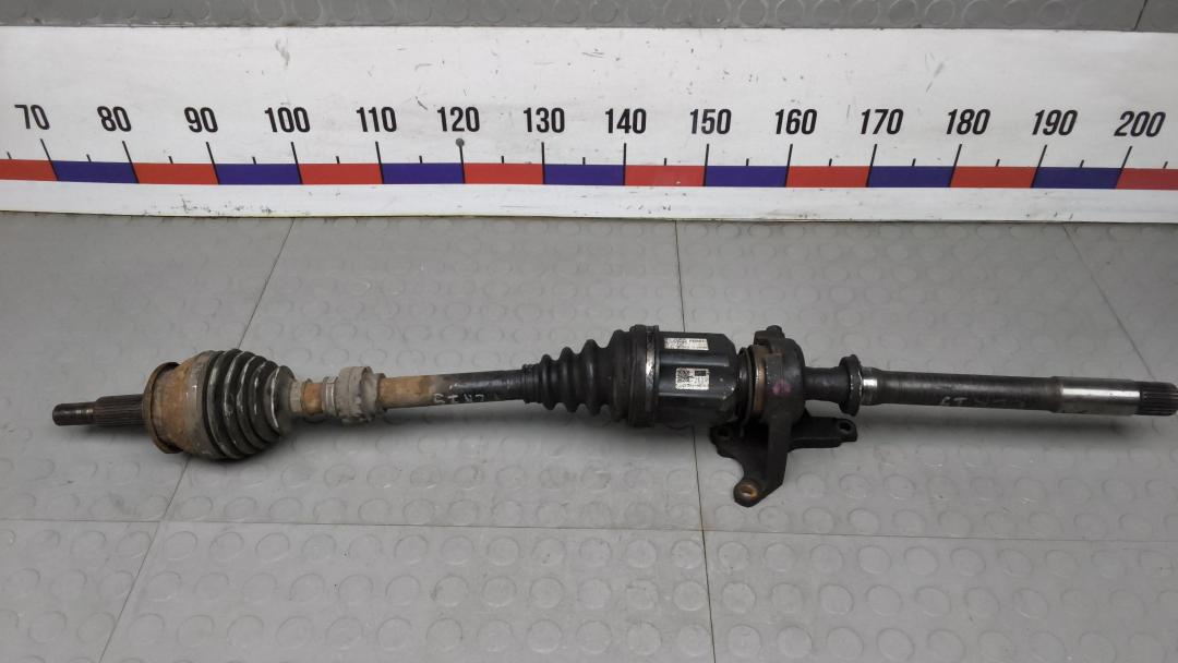 полуось передняя правая (приводной вал, ШРУС) Toyota RAV4 2014, 2.2 л., дизель, АКПП, внедорожник 5 дв.