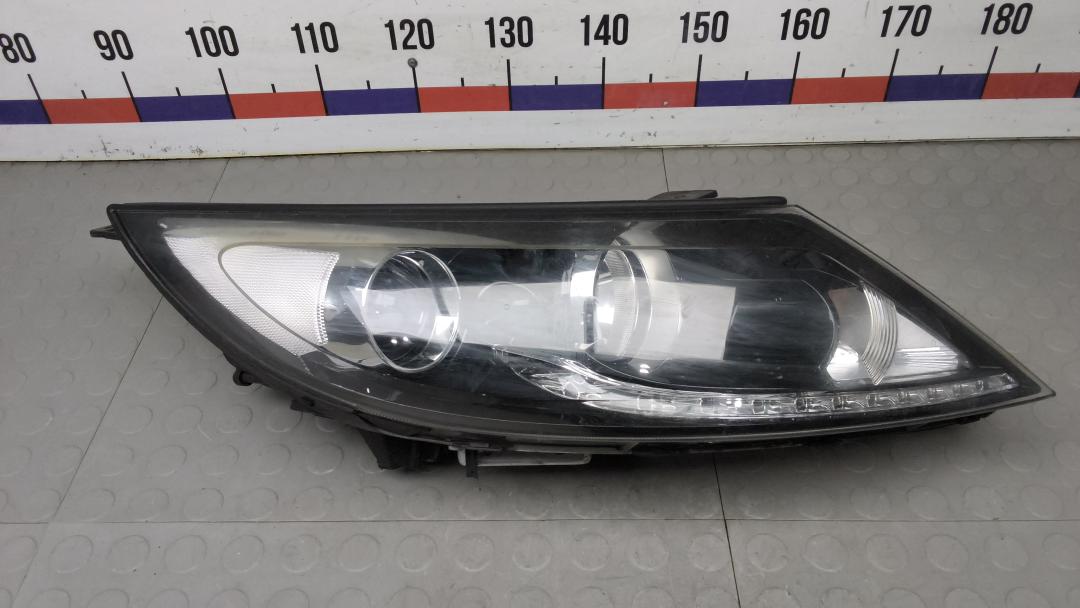 фара правая Kia Sportage 2013, 1.7 л., дизель, МКПП, внедорожник 5 дв.