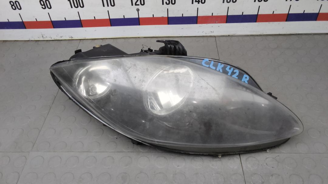 фара правая SEAT Leon рест: 2009-2012 2012, 1.6 л., МКПП, хетчбэк 5 дв.