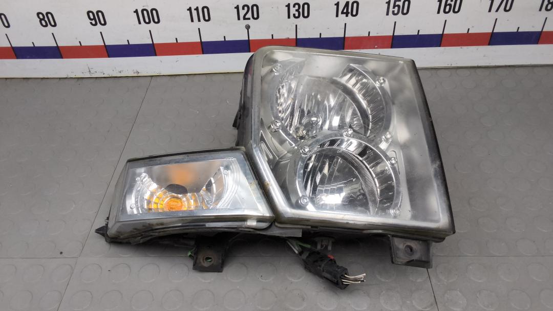фара правая Jeep Commander 2007, 3.0 л., дизель, АКПП, внедорожник 5 дв.