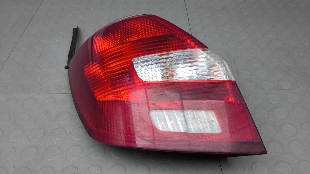 фонарь задний левый Skoda Fabia 2011, 1.6 л., бензин, АКПП, хетчбэк 5 дв.