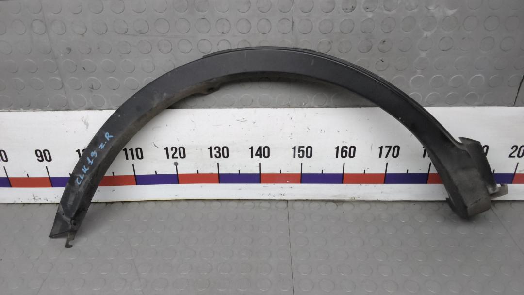 молдинг крыла заднего правого Toyota RAV4 2012 2014, 2.2 л., АКПП, внедорожник 5 дв.