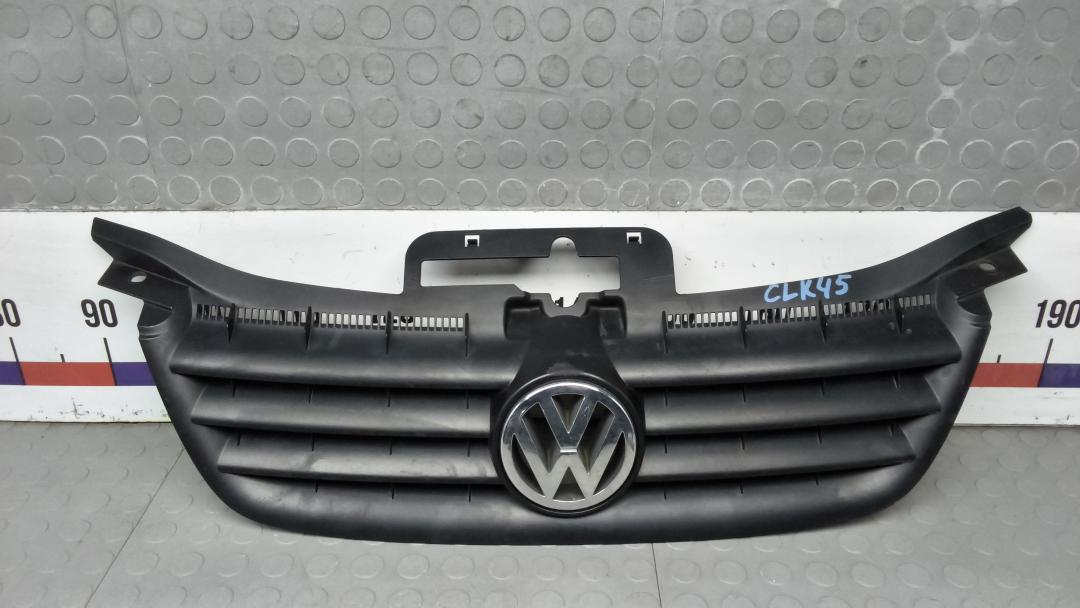 решетка радиатора Volkswagen Caddy 2005, 1.9 л., дизель, МКПП