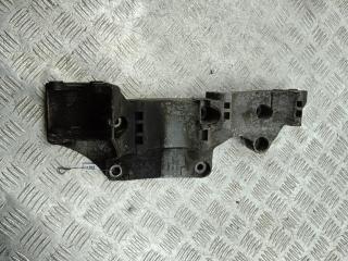 кронштейн генератора Volkswagen Transporter T5 2004, 1.9 л., дизель, МКПП, серый, микроавтобус, 045903143C
