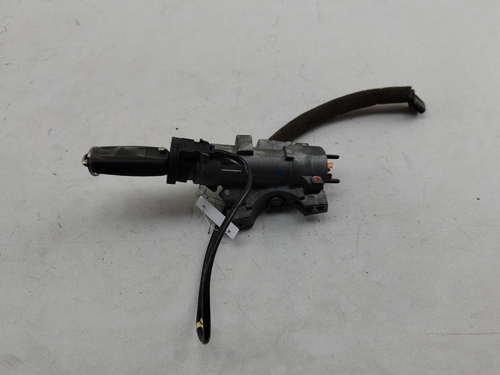 замок зажигания SEAT Alhambra 2003, 1.8 л., бензин, МКПП, серый, минивэн, 4B0905851B