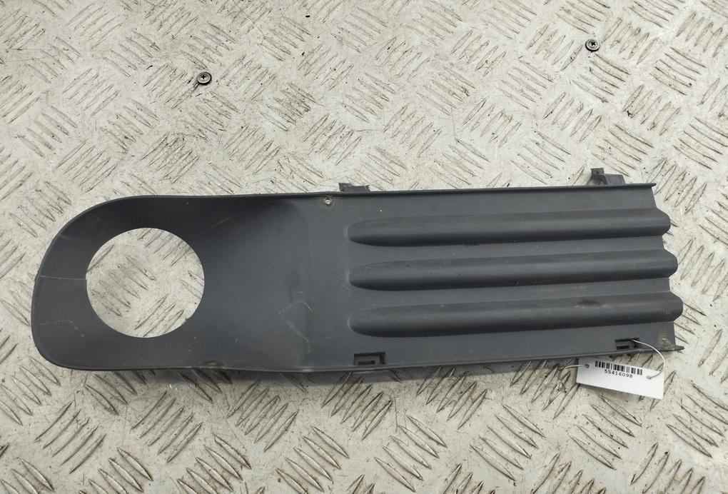 рамка фары противотуманной левой Volkswagen Transporter T5 2007, 2.5 л., дизель, МКПП, серый, микроавтобус