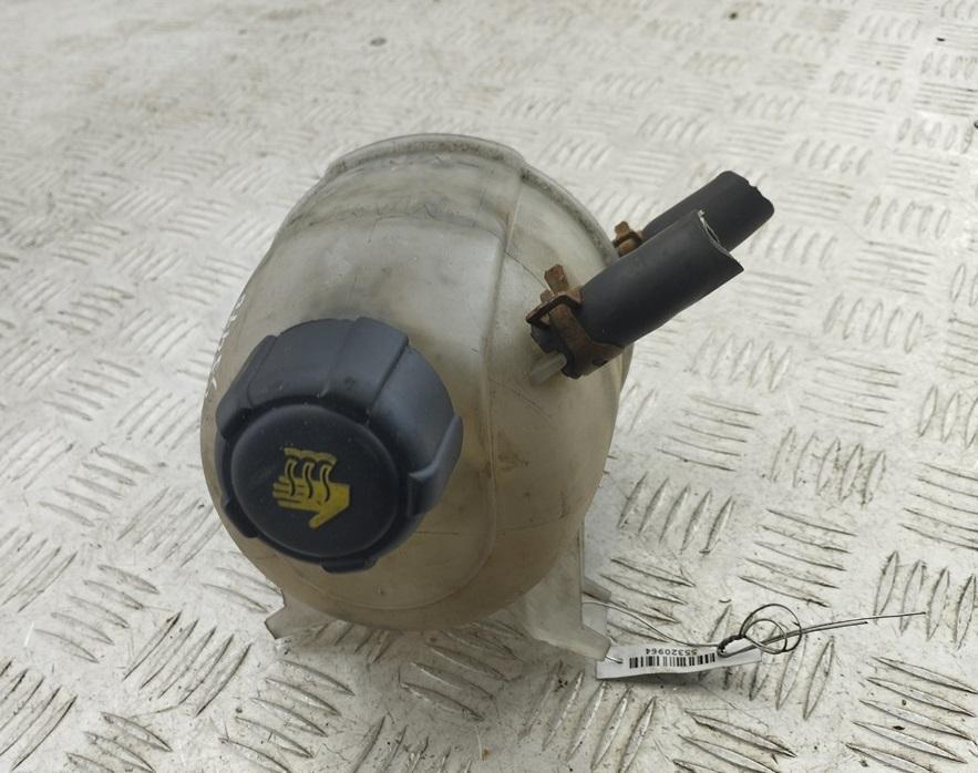 бачок расширительный Renault Scenic I 2002, 1.4 л., бензин, 8200060424