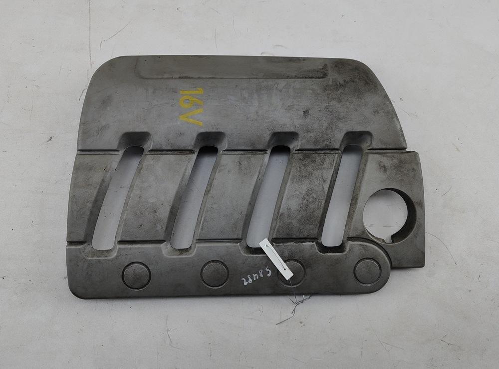 декоративная крышка двигателя Renault Scenic I 2001, 1.8 л., бензин, МКПП, синий, минивэн, 8200032611