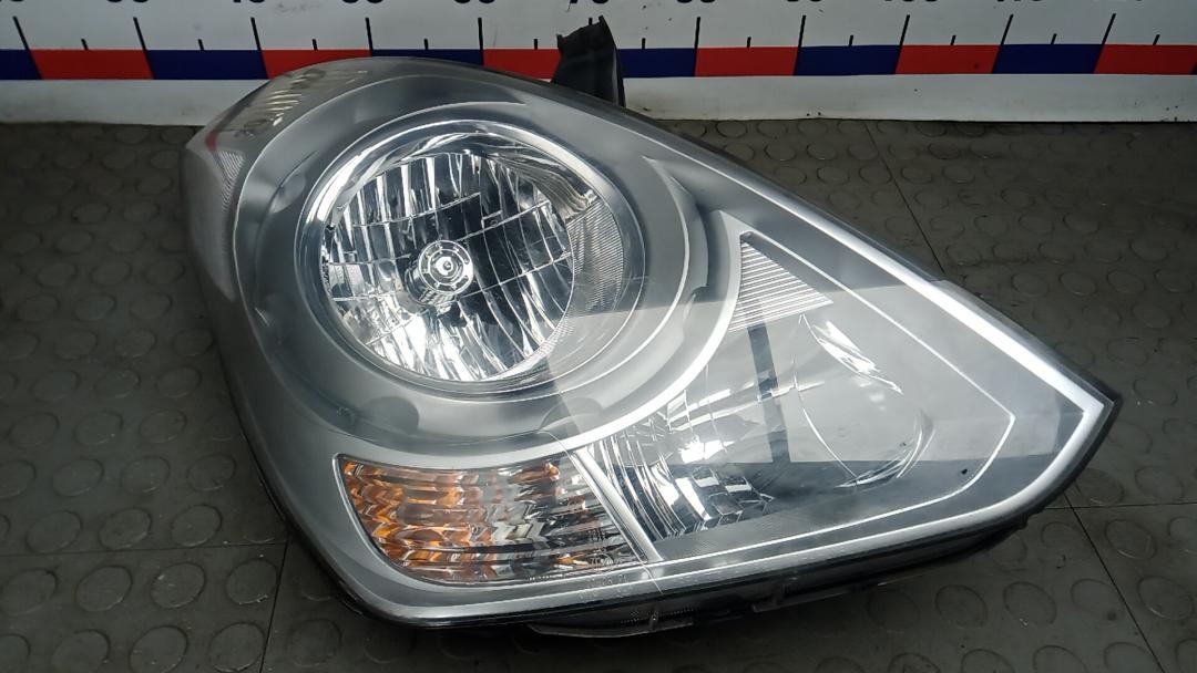 фара правая Hyundai H-1 Starex 2010, 2.5 л., дизель, МКПП, минивэн