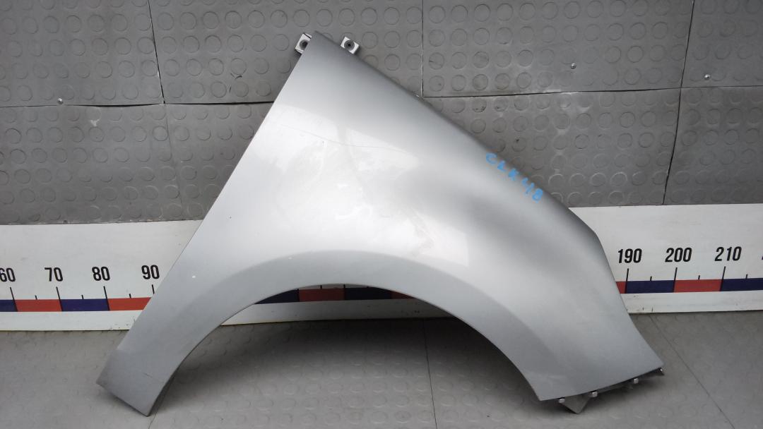 крыло переднее правое Renault Scenic 2011, 1.5 л., дизель, МКПП, минивэн