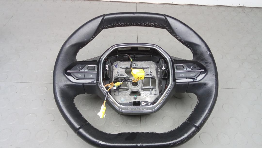 руль Peugeot 3008 2019, 1.5 л., дизель, МКПП, внедорожник 5 дв.
