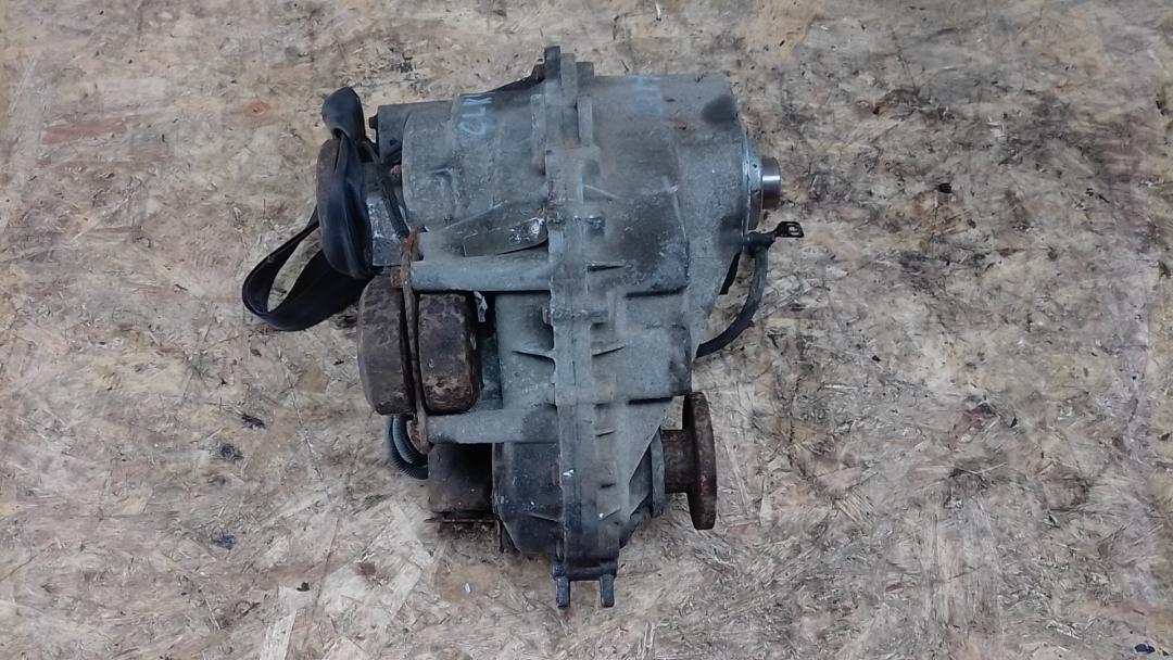 раздаточная коробка Kia Sorento 2002-2007 2006, 2.5 л., МКПП, внедорожник 5 дв., 473003C100, 4424000010