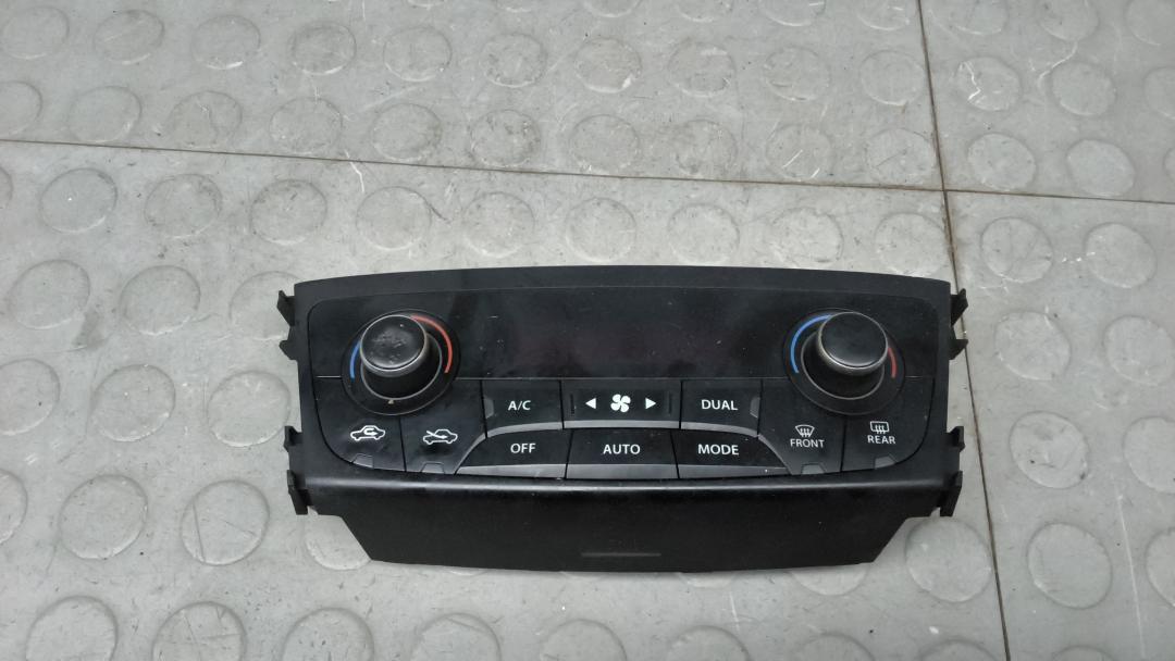блок управления печки / климат-контроля Suzuki SX4 2013 2013, 1.6 л., МКПП, хетчбэк 5 дв.