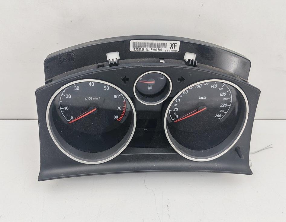 приборная панель Opel Astra H 2006, 1.6 л., бензин, МКПП, серый, хетчбэк 5 дв., 13225986