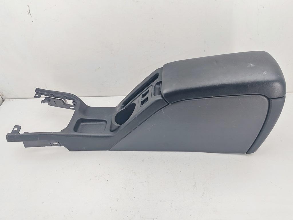 подлокотник Subaru Legacy 2002, 2.0 л., бензин, АКПП, серый, универсал, 92111AE000030
