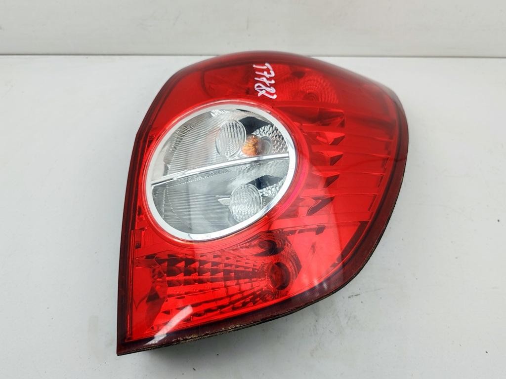 фонарь задний правый Chevrolet Captiva 2010, 2.0 л., дизель, МКПП, чёрный, внедорожник 5 дв.