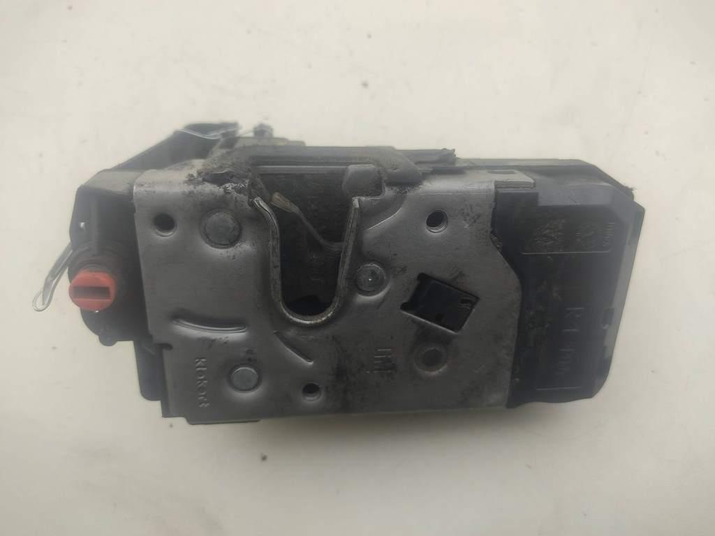 замок двери задней правой Opel Astra H 2007, 1.6 л., бензин, МКПП, серый, хетчбэк 5 дв., 13210739