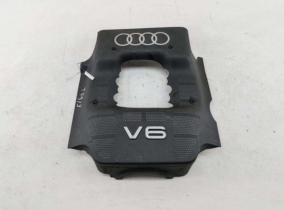 декоративная крышка двигателя Audi A6 C5 1998, 2.4 л., бензин, МКПП, чёрный, универсал, 078103927P